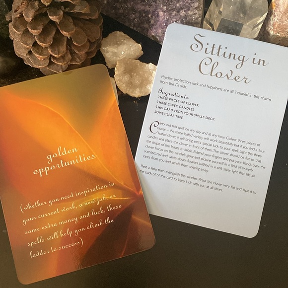 Spells & Charms Card Deck by Nicola de Pulford - Picture 5 of 9